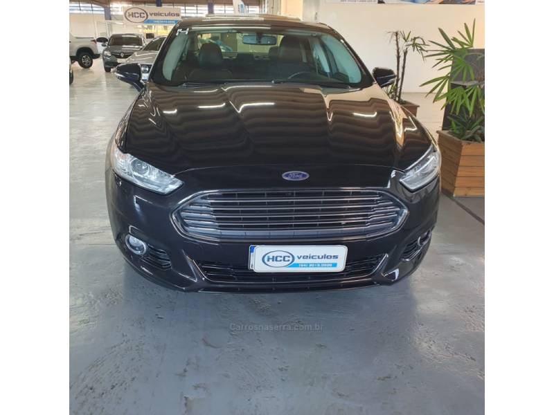 FORD - FUSION - 2013/2014 - Preta - R$ 78.900,00