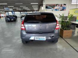 RENAULT - SANDERO - 2012/2012 - Cinza - R$ 32.900,00