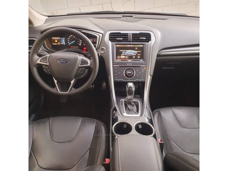 FORD - FUSION - 2013/2014 - Preta - R$ 78.900,00