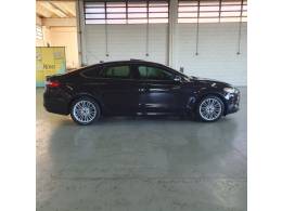 FORD - FUSION - 2013/2014 - Preta - R$ 78.900,00