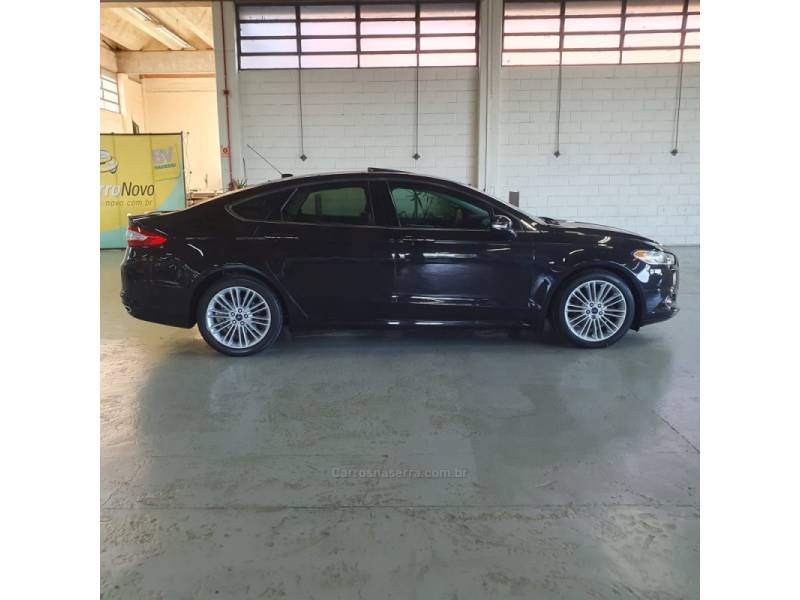 FORD - FUSION - 2013/2014 - Preta - R$ 78.900,00