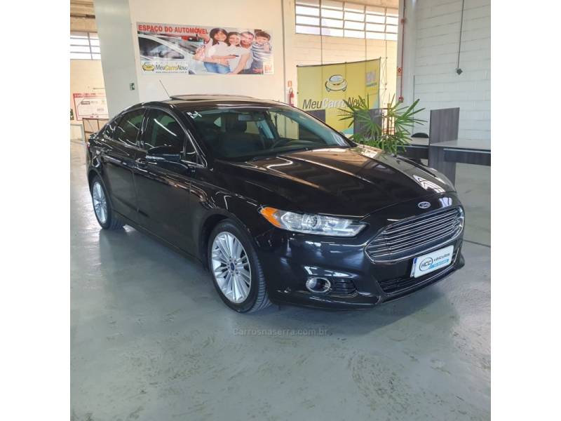 FORD - FUSION - 2013/2014 - Preta - R$ 78.900,00