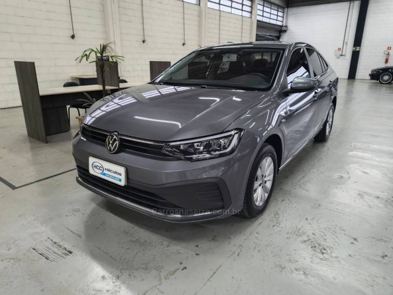 VOLKSWAGEN - VIRTUS - 2022/2023 - Cinza - R$ 109.900,00