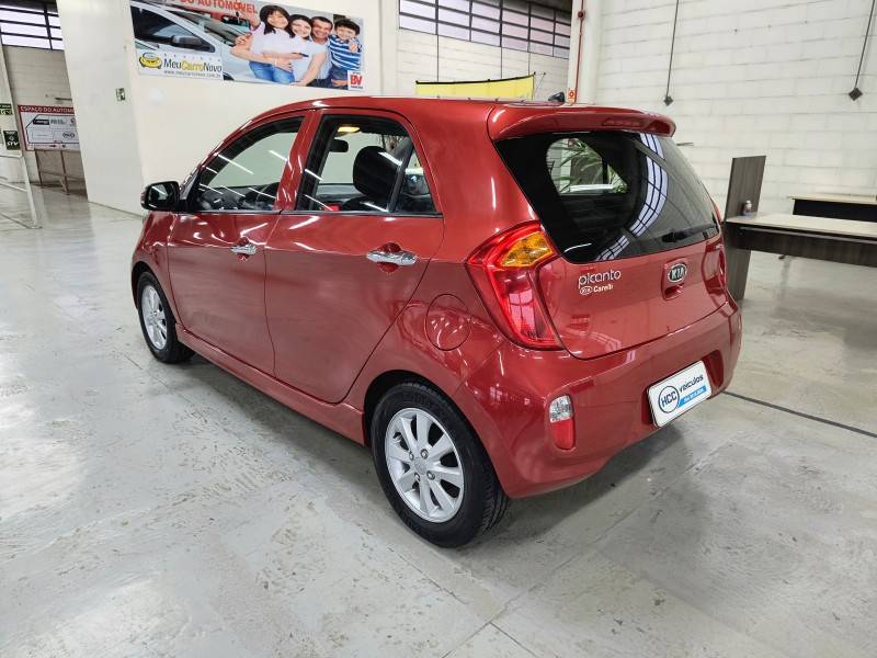 KIA MOTORS - PICANTO - 2011/2012 - Vermelha - R$ 41.900,00