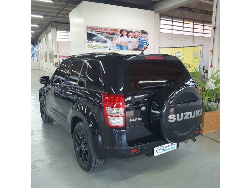 SUZUKI - GRAND VITARA - 2014/2015 - Preta - R$ 65.900,00