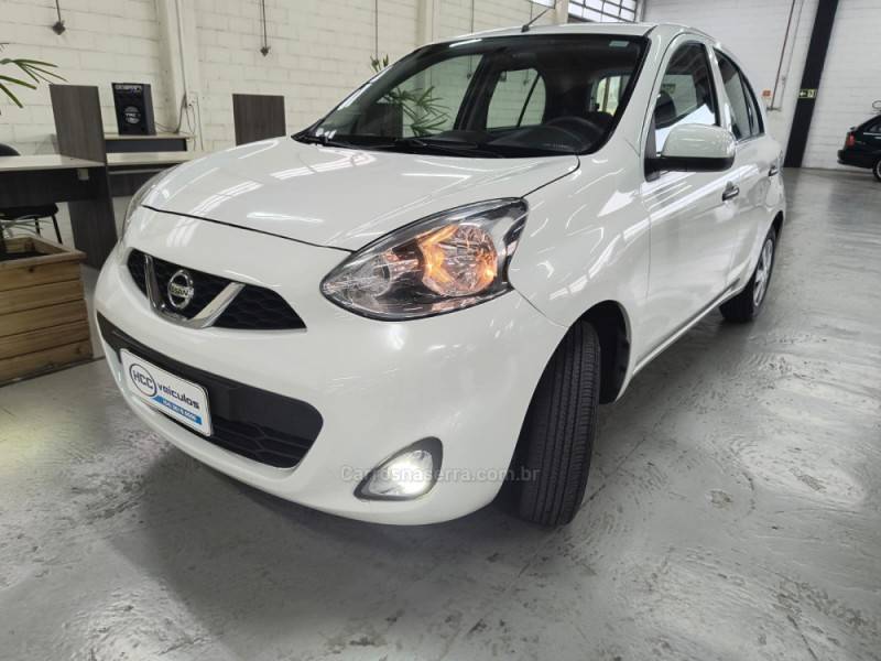 NISSAN - MARCH - 2016/2017 - Branca - R$ 39.900,00