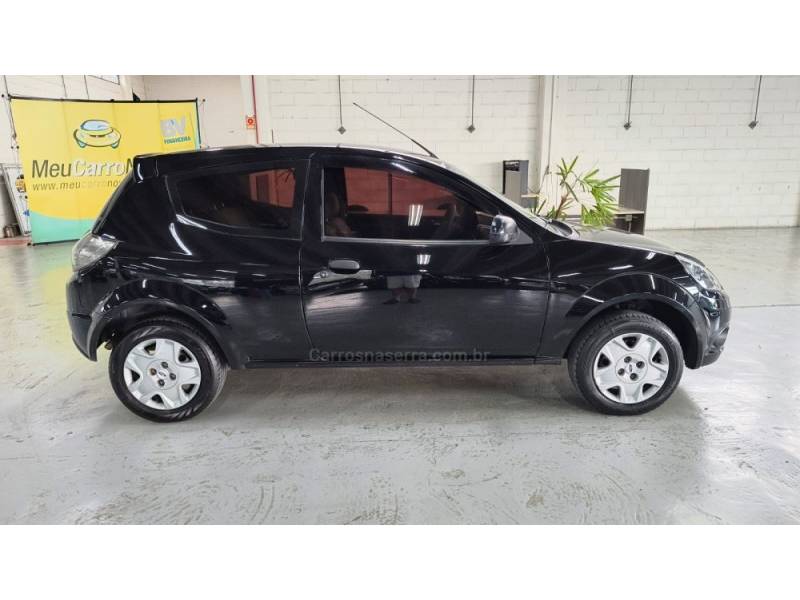 FORD - KA - 2011/2012 - Preta - R$ 22.900,00