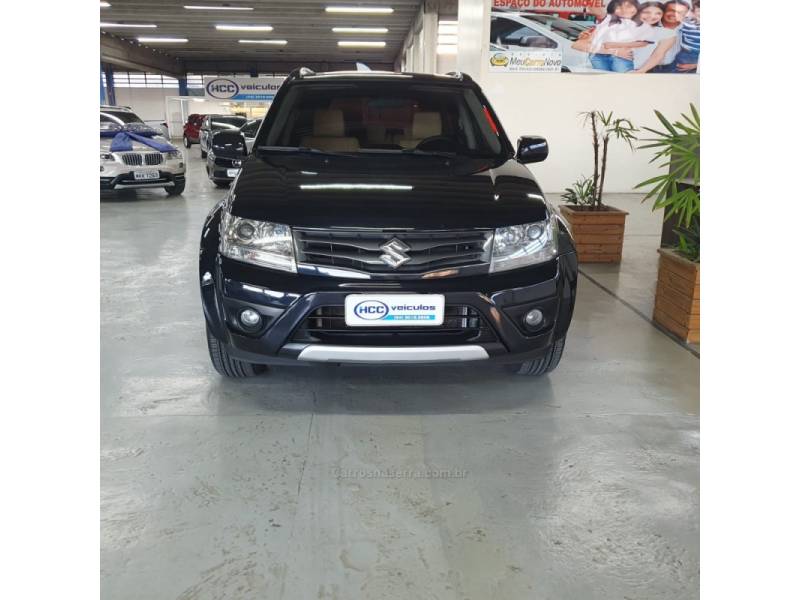 SUZUKI - GRAND VITARA - 2014/2015 - Preta - R$ 65.900,00