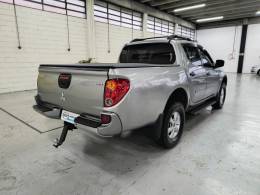 MITSUBISHI - L200 TRITON - 2012/2013 - Prata - R$ 95.900,00
