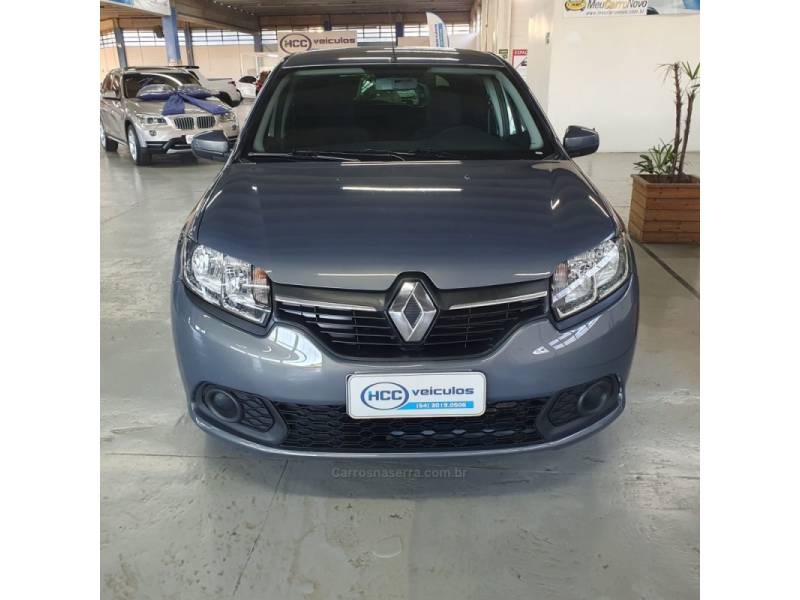 RENAULT - SANDERO - 2017/2018 - Cinza - R$ 49.900,00