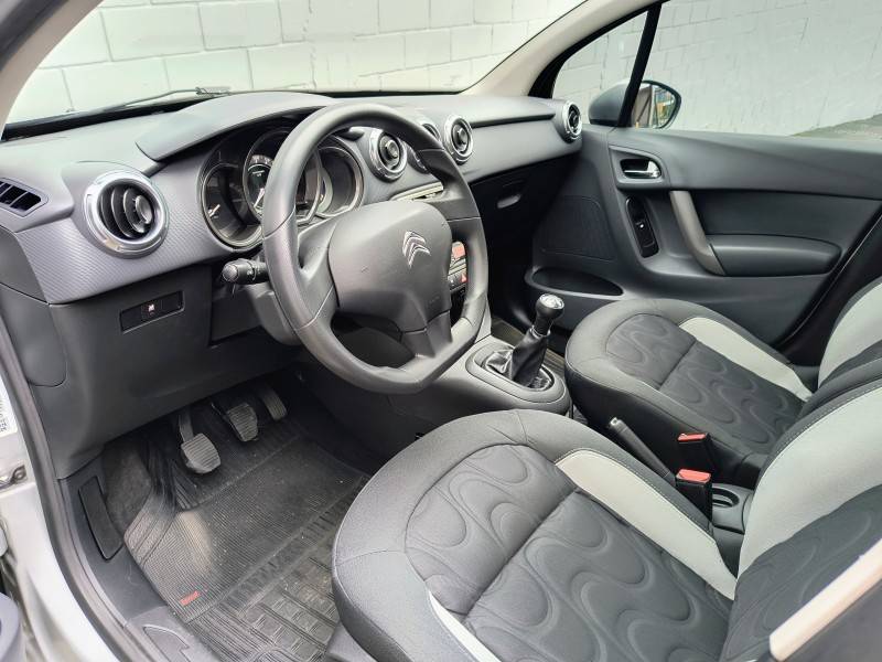 CITROËN - C3 - 2014/2014 - Prata - R$ 41.900,00