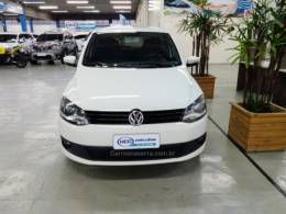 VOLKSWAGEN - FOX - 2012/2013 - Branca - R$ 36.900,00