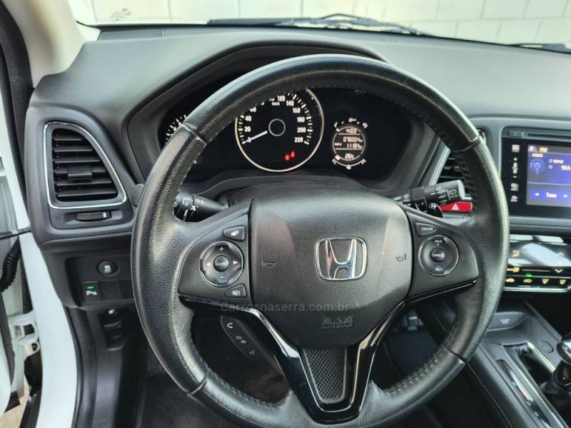 HONDA - HR-V - 2018/2018 - Branca - R$ 105.900,00